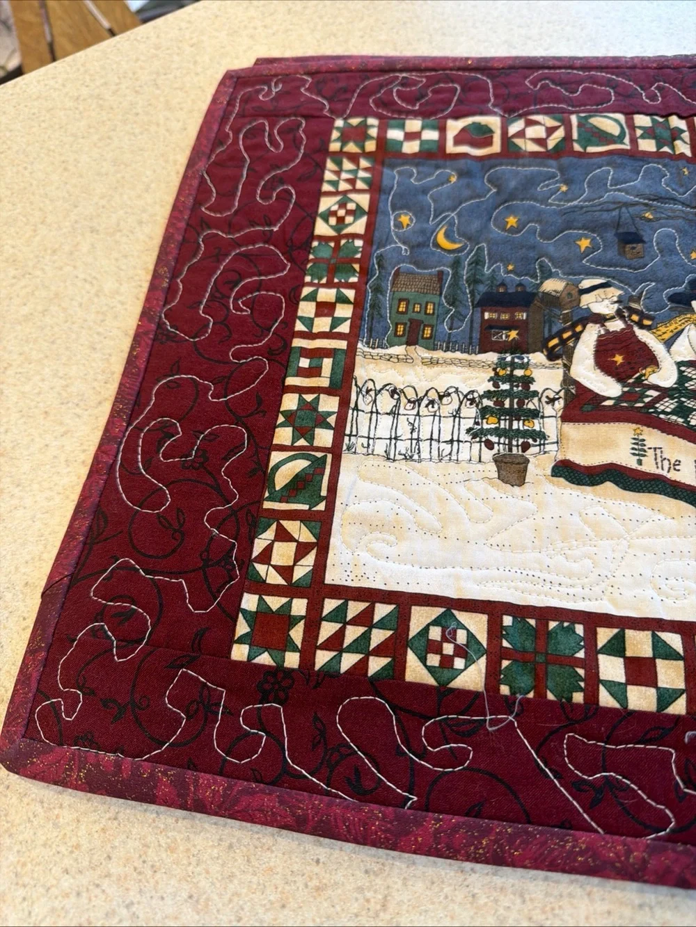 Winter Quilt Guild Snowmen set of 4 placements - Burgundy reversible